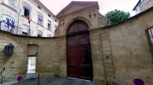 Carte grise à la Sous-Préfecture d'Aix-en-Provence (13)