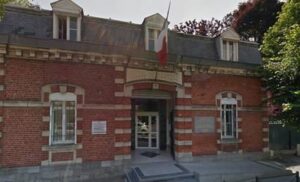 Carte grise à la Sous-Préfecture d'Avesnes-sur-Helpe (59)