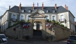 Carte grise à la Sous-Préfecture de Château-Chinon (58)