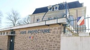 Carte grise à la Sous-Préfecture de Parthenay (79)